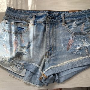 American Eagle outfitters light wash hi rise high rise festival shorts size 12
